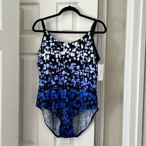 🌟🌟 NWT Calvin Klein Swimsuit one piece